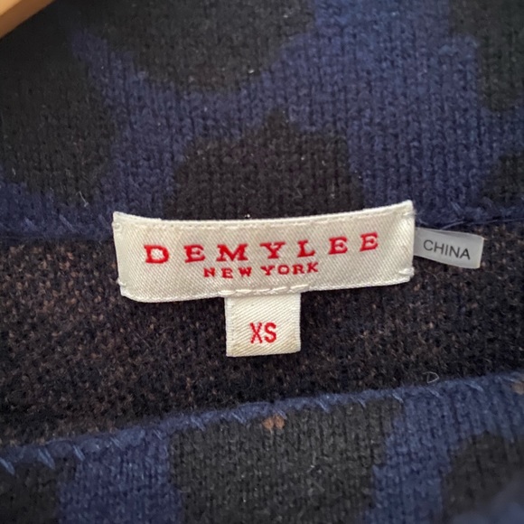 Demylee Navy Cheetah Print Sweater - Picture 5 of 5